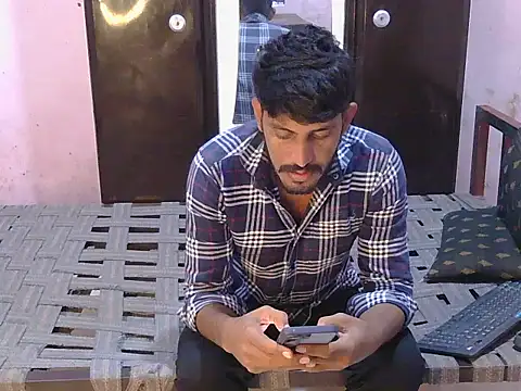 krishjaat43 online show from July 18, 5:44 am