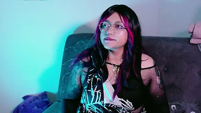 XxGreenGoodxX online show from March 23, 8:35 pm