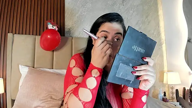  Cris Spicy  online show from February 4, 7:53 pm