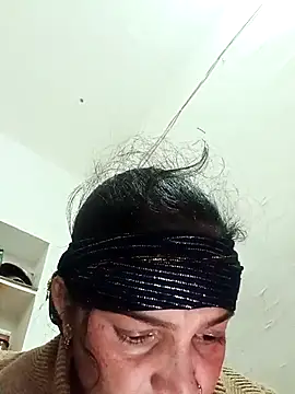 Snapshot of Chhaya_hot chatting on February 3, 6:11 am Chhaya hot online show from February 3, 6:11 am