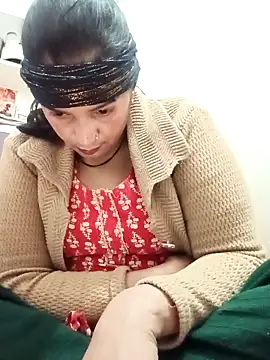 Snapshot of Chhaya_hot chatting on February 3, 7:35 am Chhaya hot online show from February 3, 7:35 am