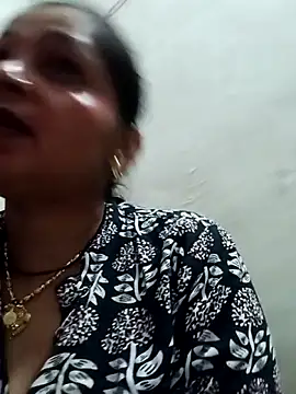 Snapshot of Chhaya_hot chatting on February 12, 1:00 am Chhaya hot online show from February 12, 1:00 am