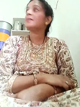 Snapshot of Chhaya_hot chatting on April 19, 2:55 am Chhaya hot online show from April 19, 2:55 am
