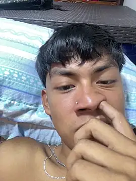 Snapshot of Ricochetlal chatting on April 7, 5:35 pm Ricochetlal online show from April 7, 5:35 pm