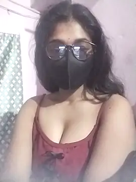 Snapshot of sexykrisha chatting on October 21, 12:44 am sexykrisha online show from October 21, 12:44 am