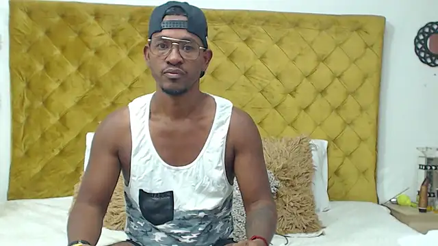 AndyCalifornia1 online show from March 31, 9:37 pm