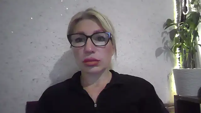 fox red lady7 online show from November 10, 1:21 pm