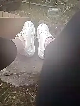 Snapshot of bb_empress chatting on September 17, 1:35 pm bb empress online show from September 17, 1:35 pm