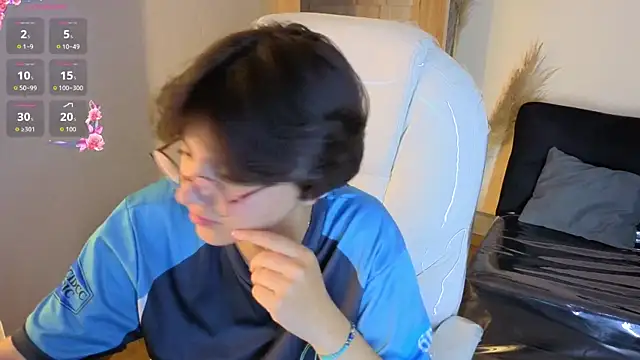 Nathaly ds online show from October 23, 7:40 am