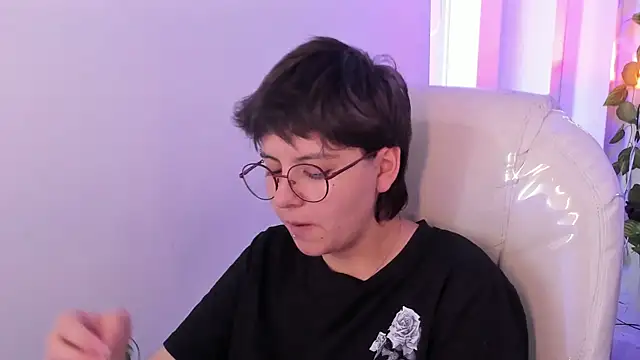 Nathaly ds online show from April 18, 7:18 pm