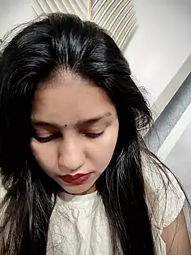 Dipali143143 online show from May 15, 7:21 pm