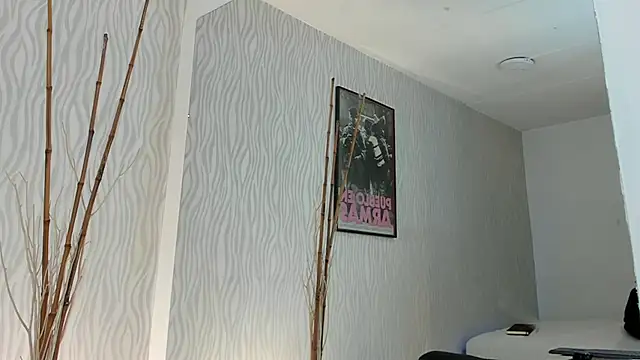 Snapshot of dylan_jacobx chatting on June 30, 8:54 pm dylan jacobx online show from June 30, 8:54 pm