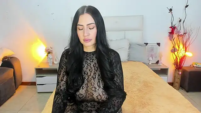 hannahdvil1 online show from November 21, 11:53 am