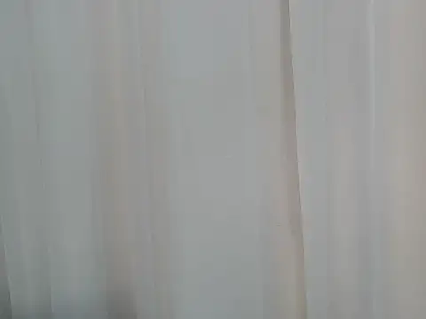 Snapshot of lishainparis18 chatting on October 19, 5:08 am lishainparis18 online show from October 19, 5:08 am