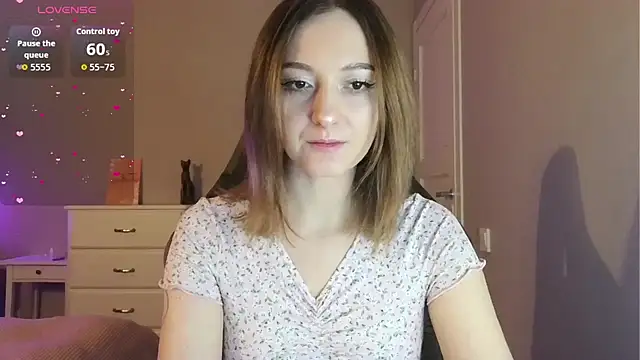 white liillyy online show from April 17, 9:18 pm