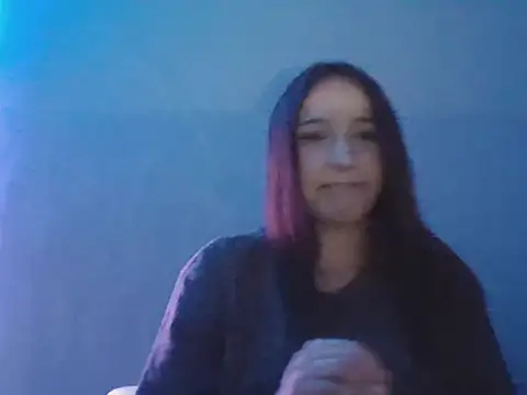 Snapshot of nayla_07 chatting on February 21, 8:32 pm nayla 07 online show from February 21, 8:32 pm