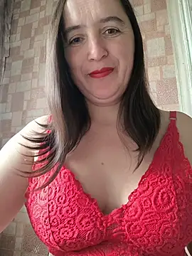 EvelinCutex online show from November 14, 6:45 am