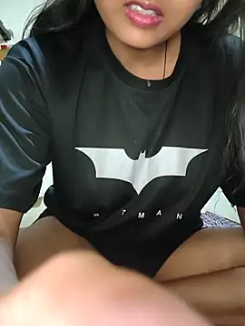 RAYI Queen 2 online show from March 20, 3:17 pm