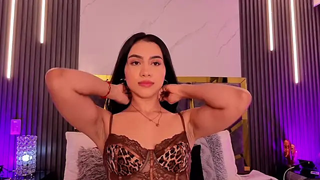 ScarletTorres online show from April 19, 1:32 pm