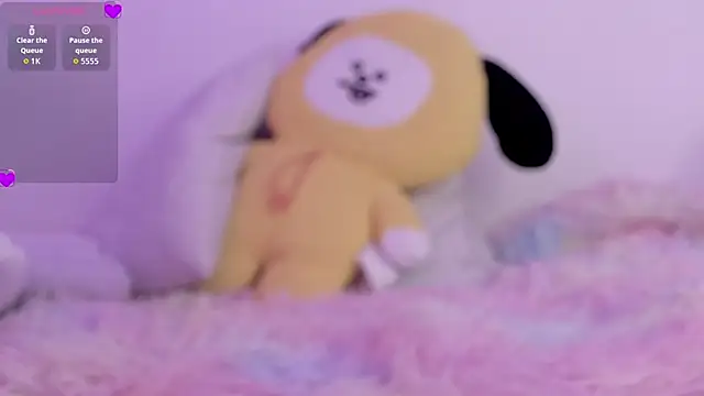 Snapshot of Chloemin chatting on October 27, 8:46 pm Chloemin online show from October 27, 8:46 pm