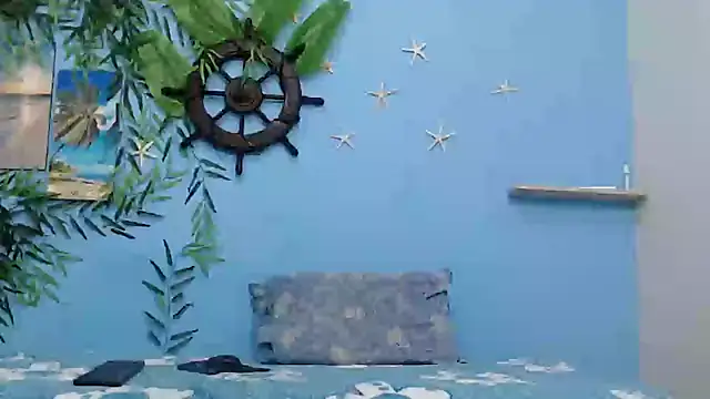 Snapshot of skinnybarbie022 chatting on July 7, 1:30 am skinnybarbie022 online show from July 7, 1:30 am