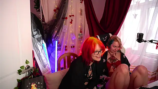 Snapshot of Sova173 chatting on January 11, 12:54 pm Sova173 online show from January 11, 12:54 pm