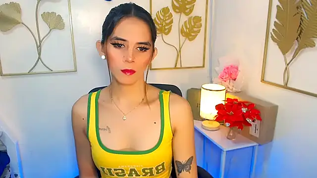 Snapshot of xPrecuioseChesca chatting on October 17, 12:14 am xPrecuioseChesca online show from October 17, 12:14 am