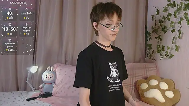 NextVibe  online show from April 16, 5:25 pm