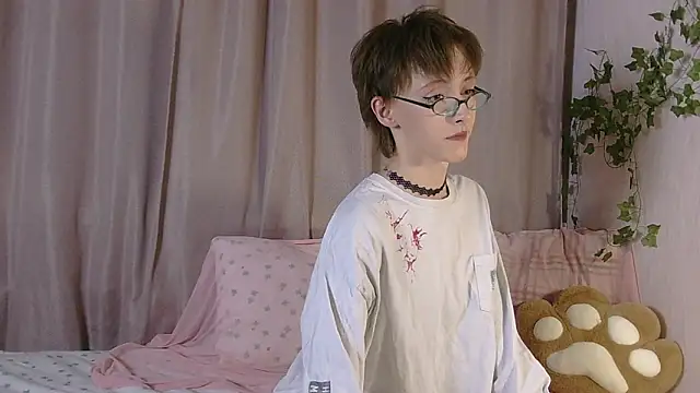 NextVibe  online show from April 29, 5:30 pm