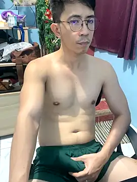 ieat monsters online show from December 18, 6:52 am