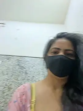 Snapshot of SashaPatel chatting on May 27, 1:57 am SashaPatel online show from May 27, 1:57 am