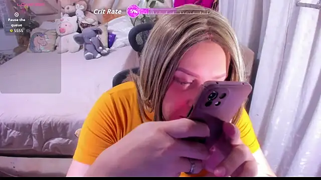 Snapshot of BarbieStyled chatting on October 15, 1:50 am BarbieStyled online show from October 15, 1:50 am