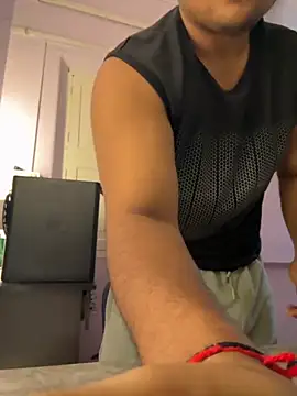 Kira 1413 online show from October 26, 8:15 pm