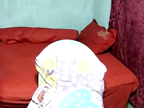 Strawberryyou online show from April 7, 1:22 pm