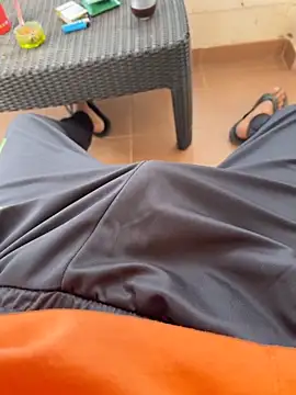 Manu97k online show from February 26, 10:36 am