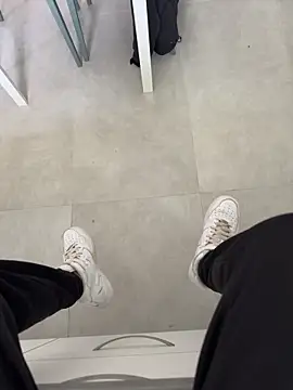 Manu97k online show from March 28, 3:44 pm