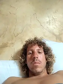 rosado23 online show from February 8, 3:04 pm