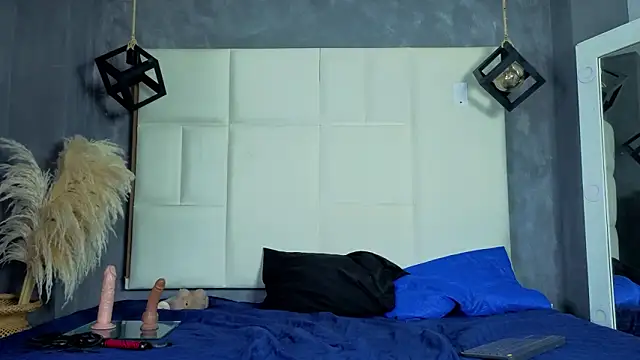 Liam forest  online show from February 13, 5:47 am