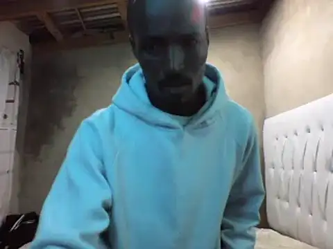 naughtyjkkih online show from April 18, 7:29 pm