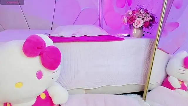 Snapshot of Baby_ayana_ chatting on April 21, 1:18 am Baby ayana online show from April 21, 1:18 am