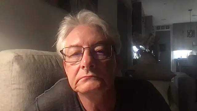 Snapshot of Daddy_Mike69 chatting on May 16, 5:15 am Daddy Mike69 online show from May 16, 5:15 am