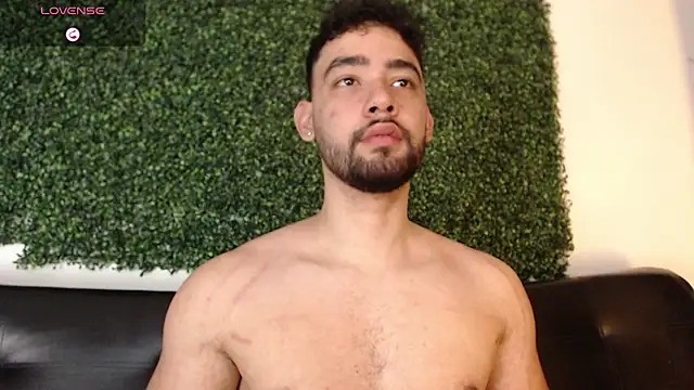 sam ford 2 online show from April 18, 1:09 am