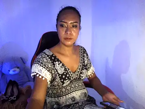 YourAsian Cummer online show from November 9, 1:20 pm