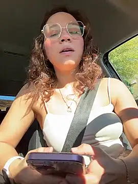 Mrs MrLove online show from December 16, 7:52 pm