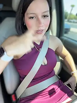 Snapshot of Mrs_MrLove chatting on August 8, 7:05 pm Mrs MrLove online show from August 8, 7:05 pm