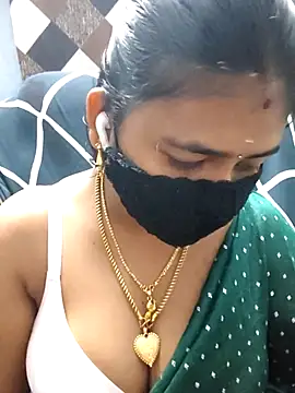 Snapshot of Tamil_Lotus chatting on May 6, 5:29 pm Tamil Lotus online show from May 6, 5:29 pm