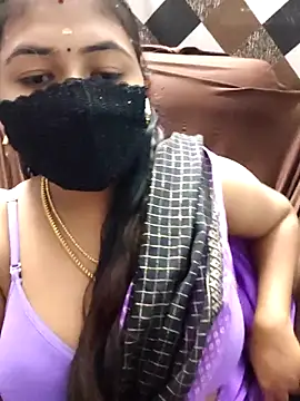 Snapshot of Tamil_Lotus chatting on June 18, 4:55 pm Tamil Lotus online show from June 18, 4:55 pm