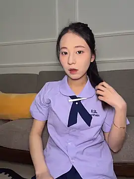 shishi0688 online show from May 1, 2:43 pm