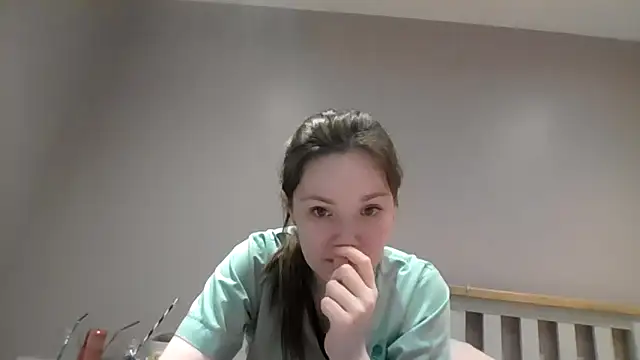 Snapshot of SexyKatiex chatting on April 13, 7:52 pm SexyKatiex online show from April 13, 7:52 pm
