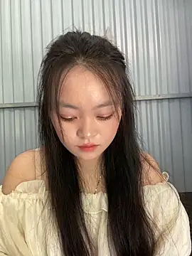 Julia-Elsa online show from September 13, 4:56 am